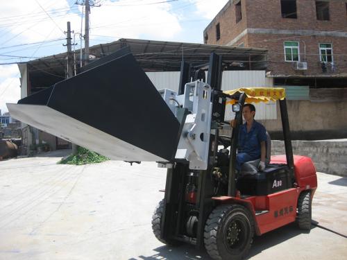 ബക്കറ്റിനൊപ്പം ഹിംഗഡ് ഫോർക്കുകൾ